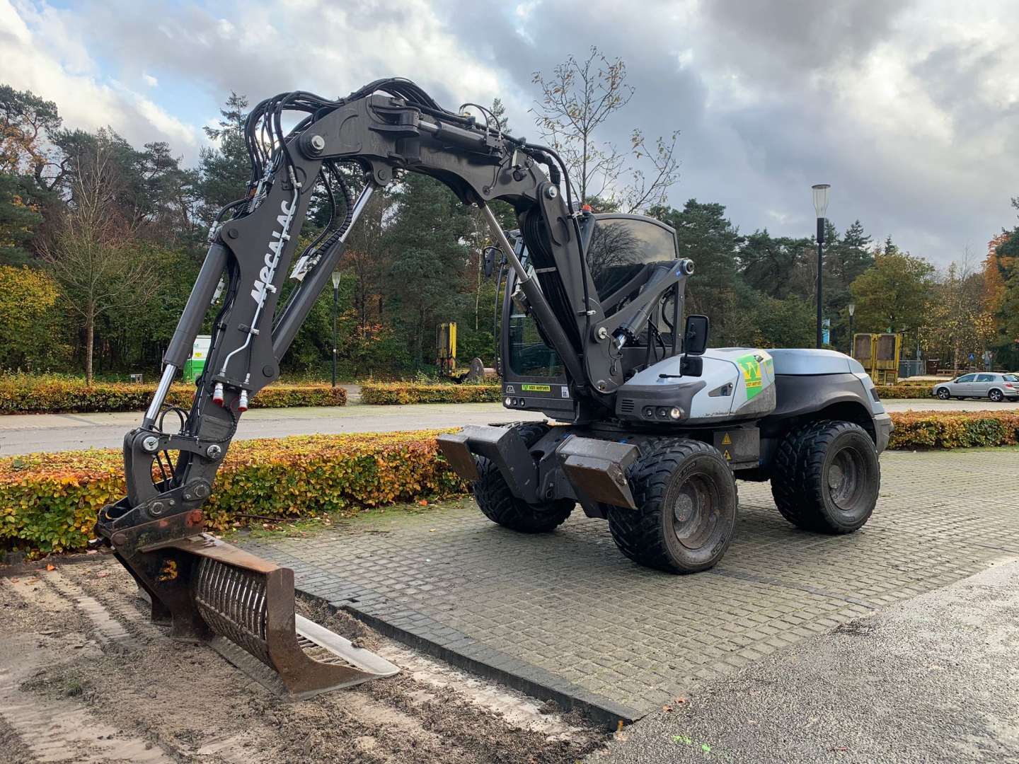 Mecalac 12 E