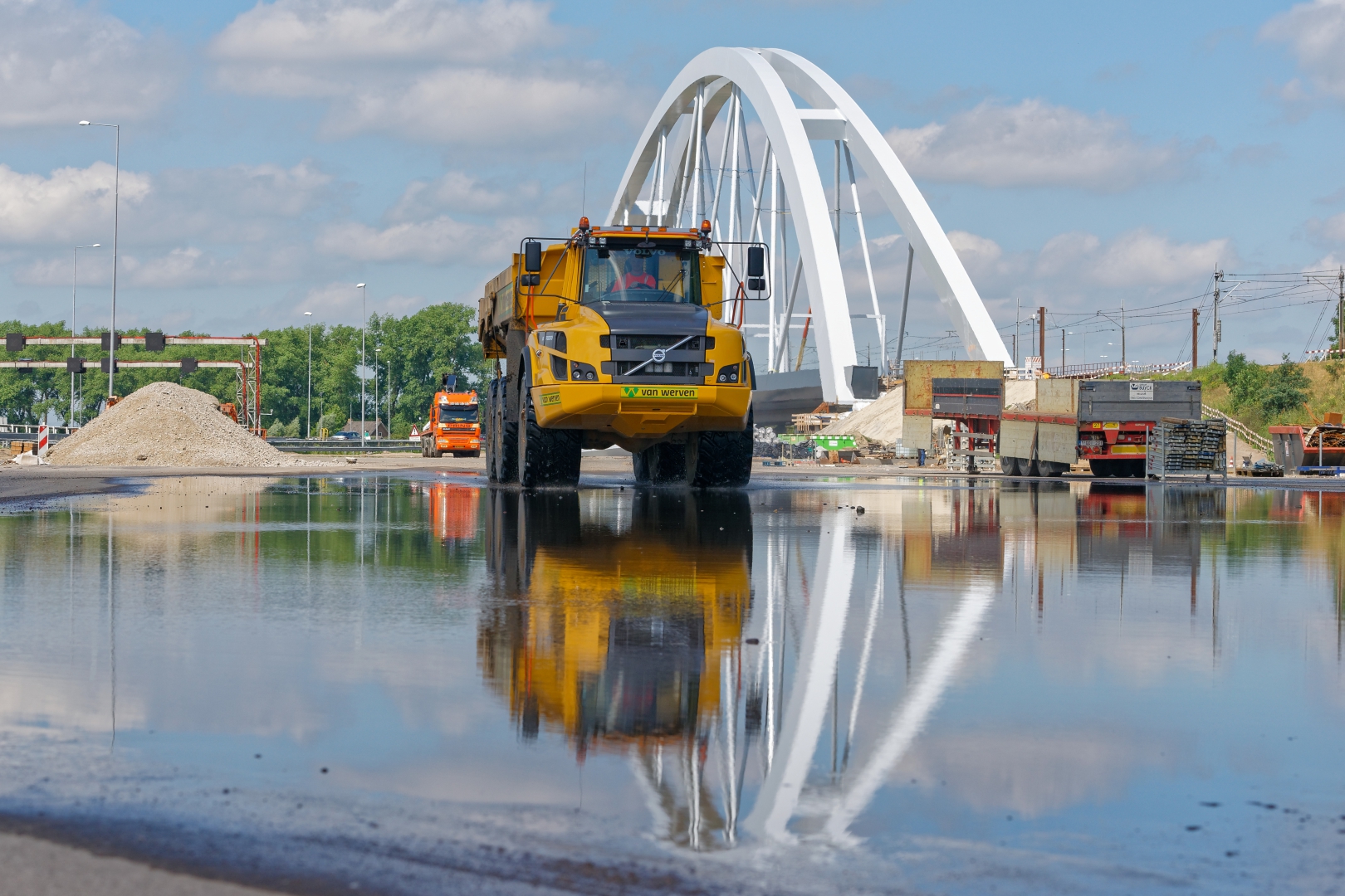 4_dumper-a9-amsterdam-1.jpg