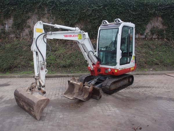 Minikraan (2,50 ton)
